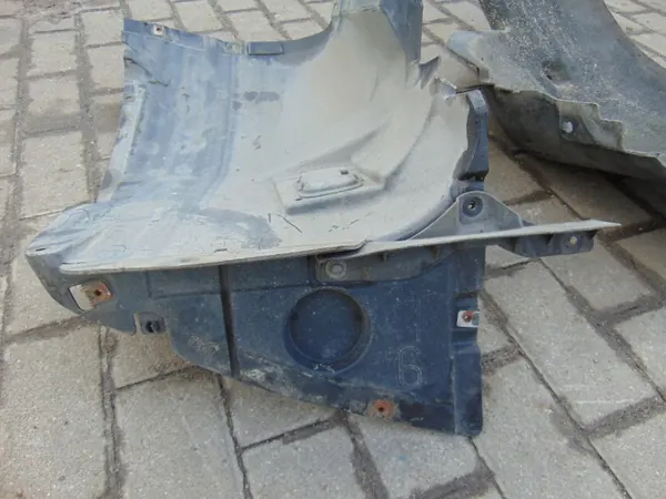 OEM 7154415 Etu Vasen Pyöränkaari BMW 3 E92 Coupé image 3