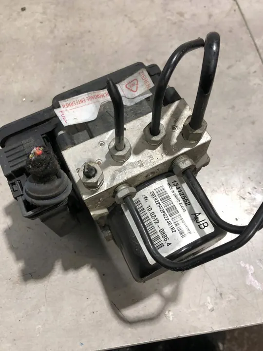 ABS-Pumpe Opel Astra J 13412552JB image 5