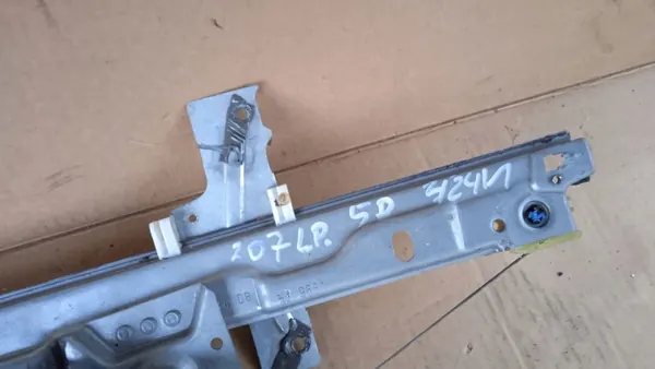 OEM 424 SK31 Régulateur de vitre avant gauche Peugeot 207 image 3