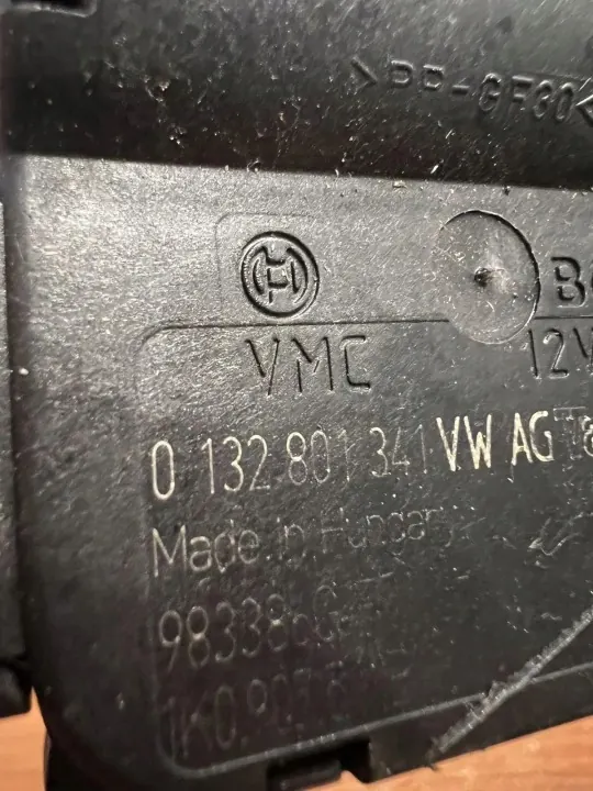 VW Fläktmotor OEM D2116 för Golf VII Bensin image 3