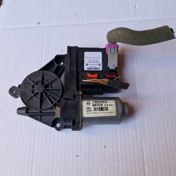 Vasen etuikkunan moottori VW Touran I 1T0959701 image 3