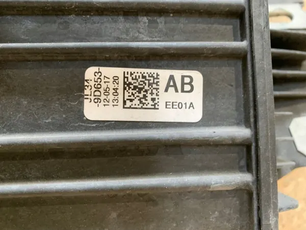 Filtro de carvão vapor combustível EVAP Ford F150 2018-2020 JL3Z-9D653-A image 3