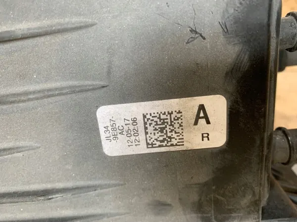 Filtro de carvão vapor combustível EVAP Ford F150 2018-2020 JL3Z-9D653-A image 4