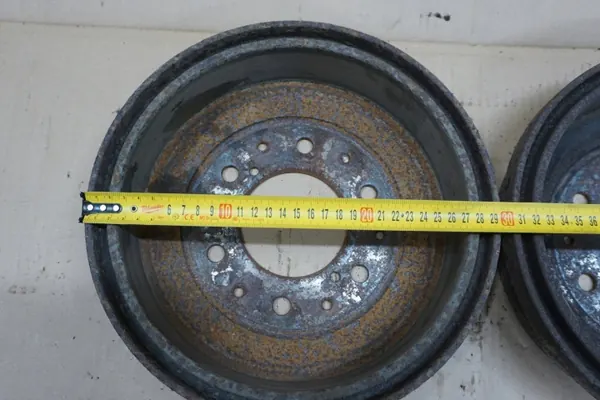 Jarrurumpusarja OEM LJ70 - Toyota Land Cruiser 70 image 7