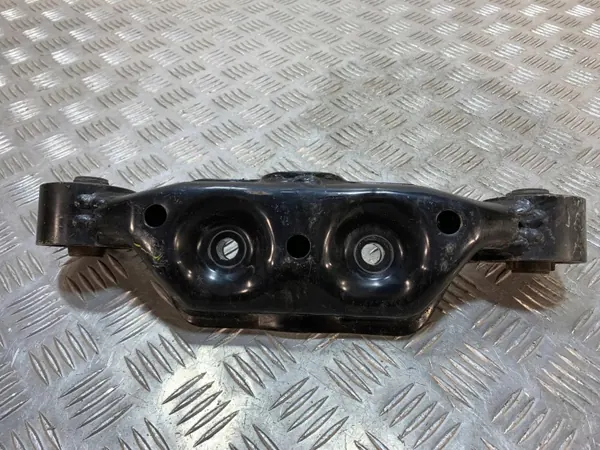 Support différentiel arrière Subaru OEM FBZ27212 image 3