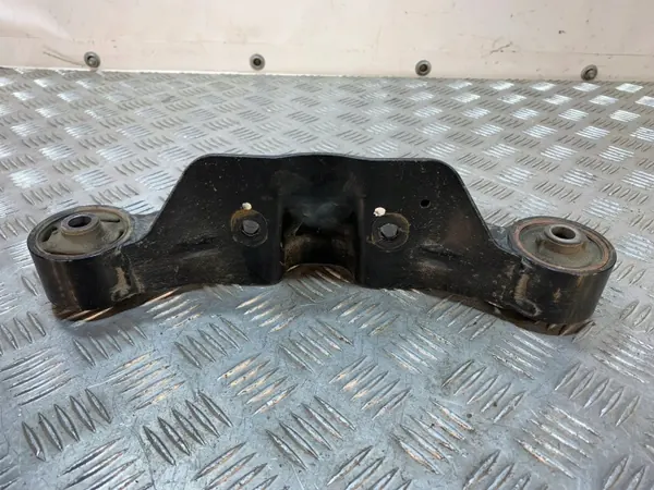 Support différentiel arrière Subaru OEM FBZ27212 image 4