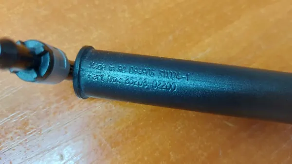Vänster xenon-strålkastarsprutare OEM 85208-02200 image 4