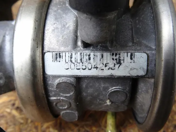 EGR-venttiili AUDI A3 8L 06A131102A image 4