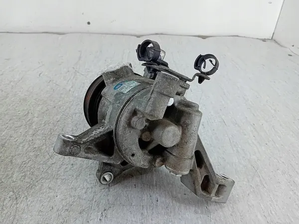 Compressore Aria Condizionata Subaru XV 2.0 16V OEM 73111FJ010 image 3