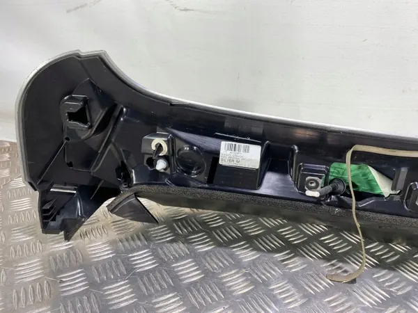 Nissan Qashqai Spoiler OEM 960304EA - Gebraucht image 10