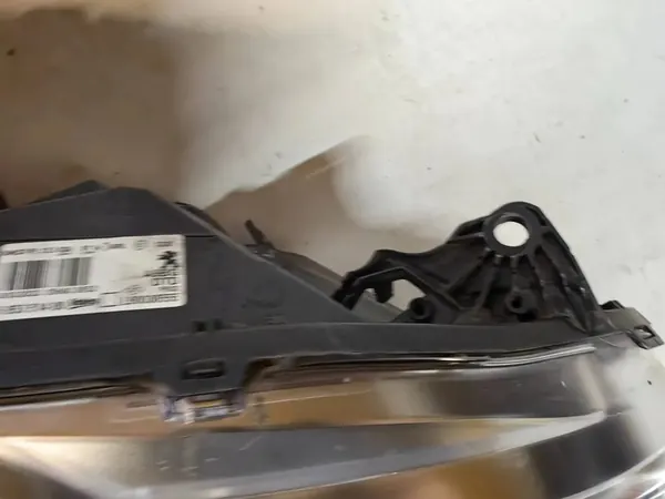 PEUGEOT 208 I - OIKEA AJOVALOT H7 image 7