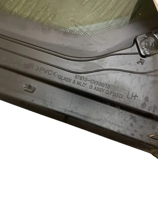 Cristal trasero carrocería Kia EV6 OEM 87810CV100 - Usado image 6