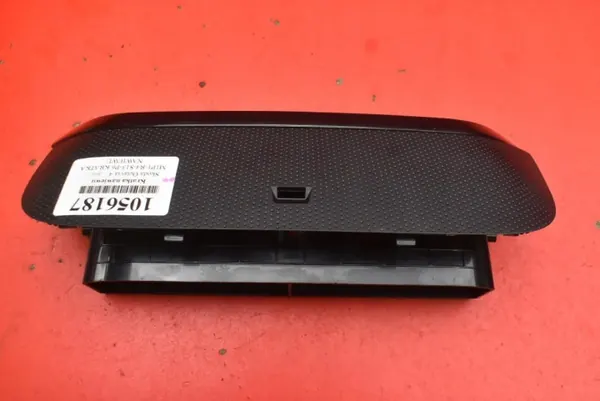 Mitt ventilationsgallret OEM 5E3820951F för Skoda Octavia image 3