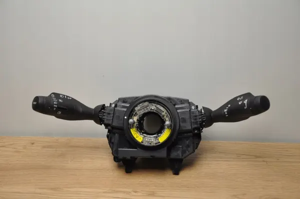 Volvo S90 II 2018 ovenkahva OEM 32231816 image 2