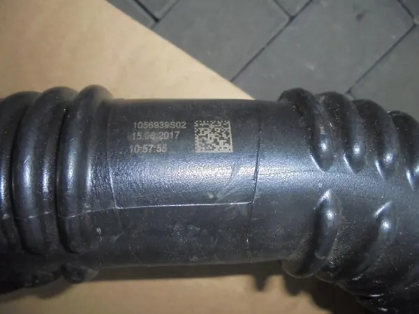 Mercedes ilmaputki OEM 2465200101 W246 2017 image 4