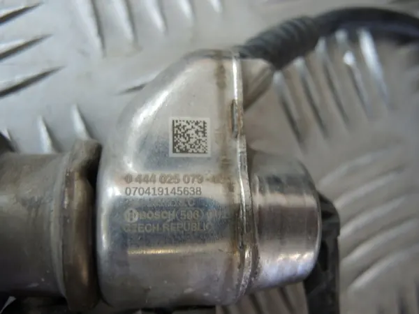 OEM 2N0131113C AdBlue-suutin VW Crafterille image 4