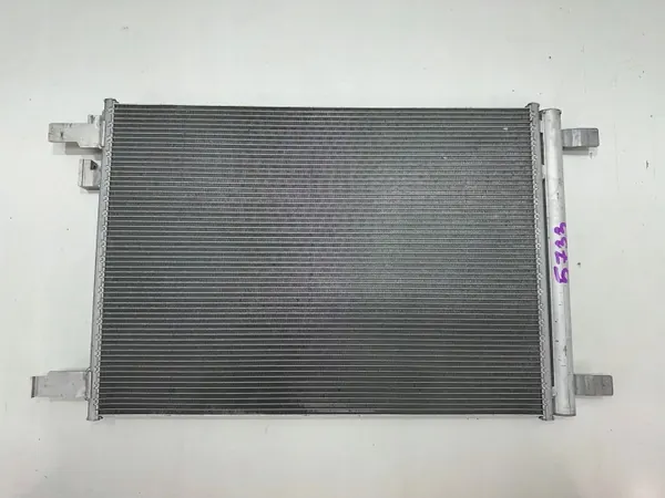 Radiateur AC Avant OEM 5WA816411A pour VW Golf VIII image 2