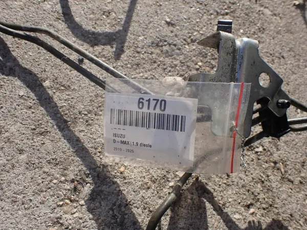 Isuzu D-Max Bromslangar OEM BTU1944 - Begagnad image 7