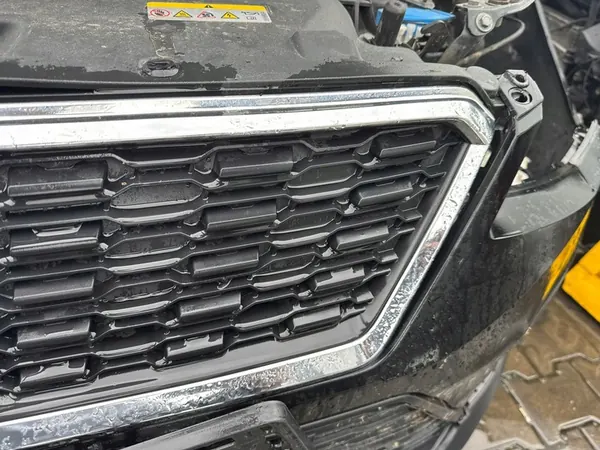 GRILL ATRAPA SEAT ARONA 2017 image 4