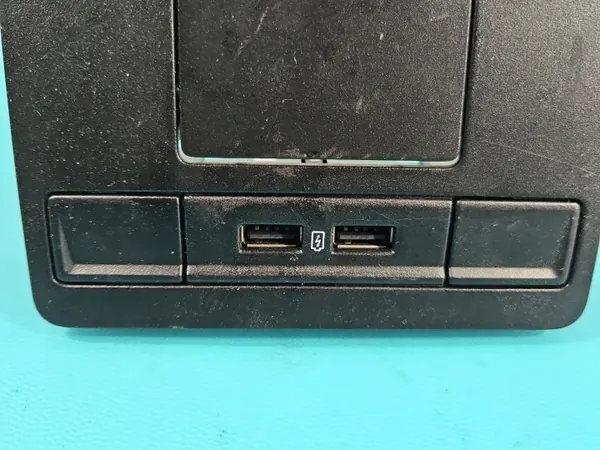 Prise USB OEM 5E0863289A pour Skoda Octavia III image 4