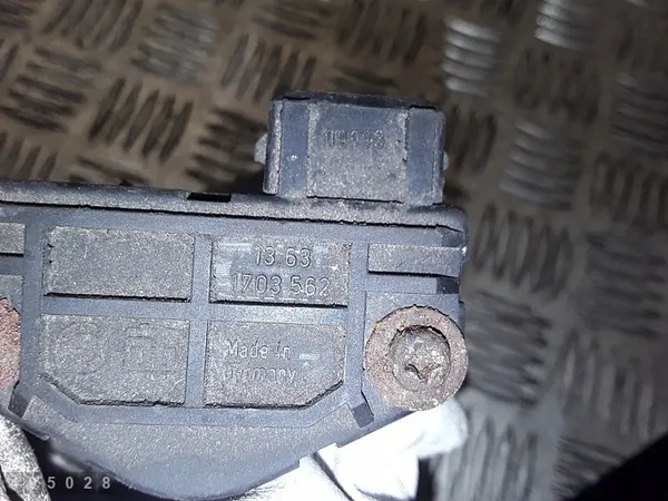 Drosselklappe BMW 5 Series E39 2000 2500 Benzin OEM 1703562 image 5