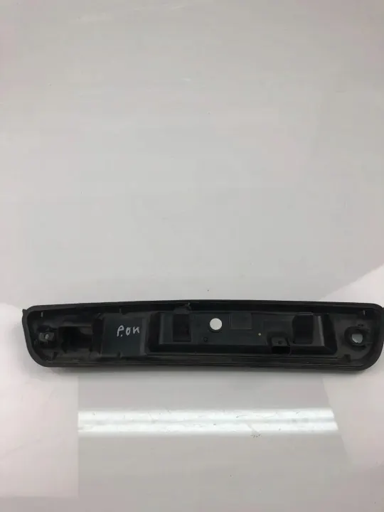 Asa de maletero Volvo XC40 OEM 32131901 - Usado image 3