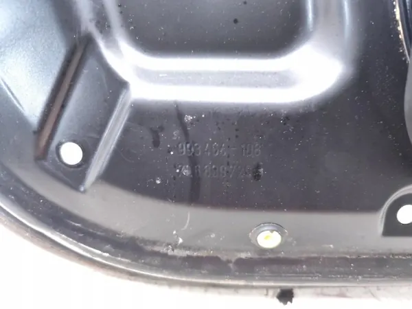 VW Touareg achterdeur glasraam links OEM 7L6839729B image 7