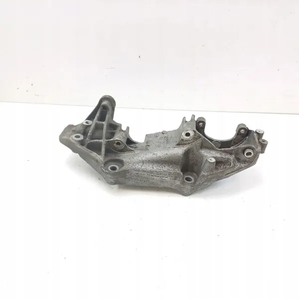 Nissan OE 117103703R alternator motorsteun image 7