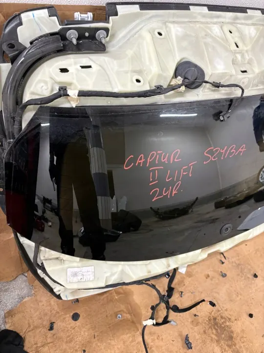 Renault Captur II Lift Achterruit OEM C2 - Gebruikt image 3