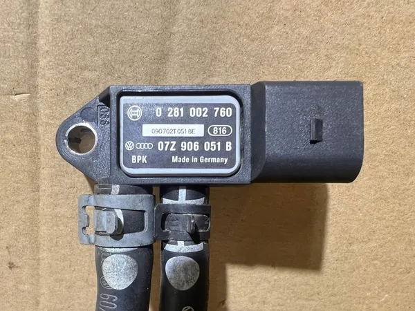 AUDI VW SKODA Pakokaasupaineanturi 07Z906051B image 4