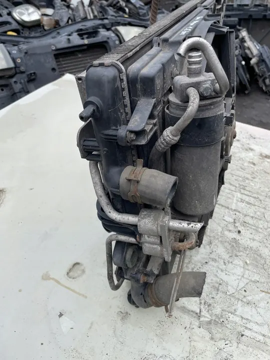 RENAULT SCENIC I 1.6 Radiador de Agua Ventilador Intercooler image 5