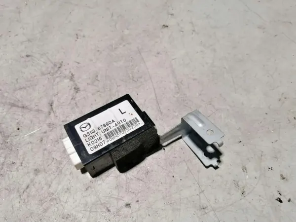 Módulo Control Luces Mazda 6 GH OEM GS1G67890A image 2