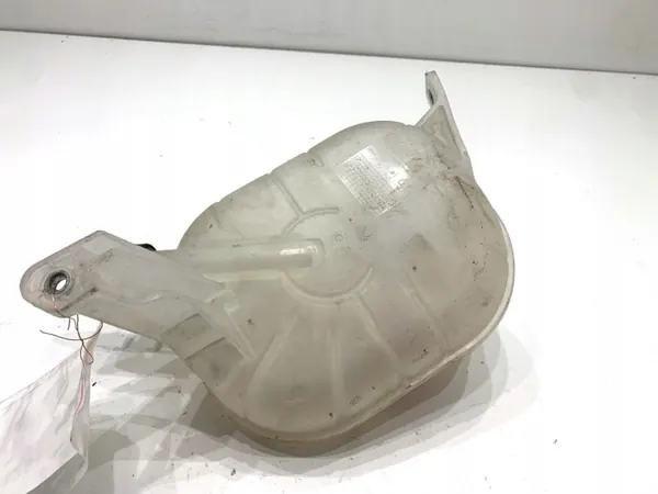 Kylvätskebehållare OEM LORK-63-131771 för Kia Ceed image 3