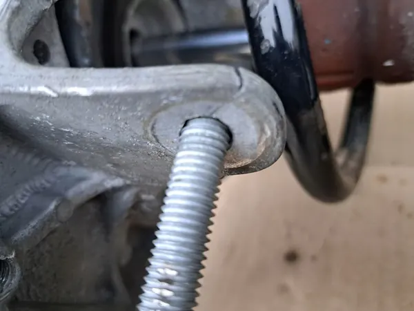 Ammortizzatore sinistro Porsche Macan 3.0 2020 95B413031E image 6