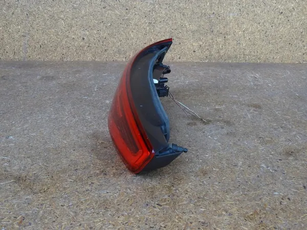 AUDI RSQ3 Q3 8U 11-18 Lámpara LED Trasera Izquierda image 3