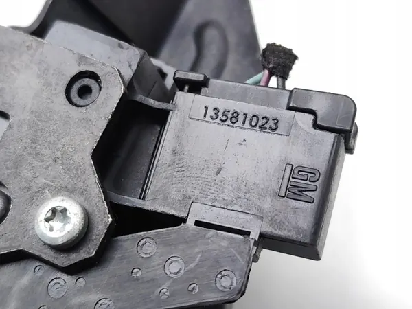 Vauxhall Astra Baklucka Lås 2011 13581023 image 7