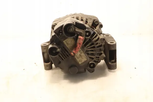 FIAT GRANDE PUNTO 1.3 M-JET Vaihtovirtageneraattori OEM 51854103 image 2
