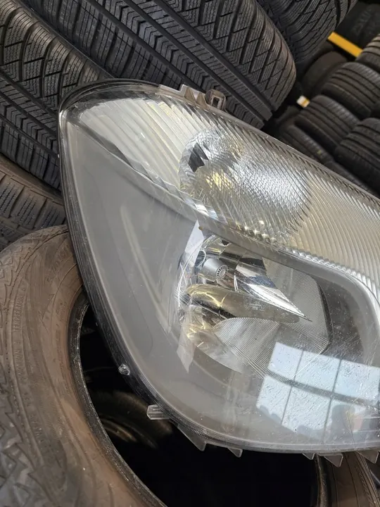 MERCEDES SPRINTER 906 REFLECTOR DERECHO A906 A9068205700 image 2