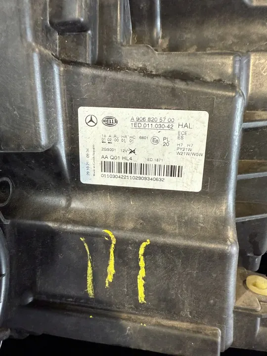 MERCEDES SPRINTER 906 REFLECTOR DERECHO A906 A9068205700 image 4