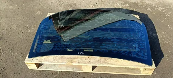 Luna trasera Maserati Ghibli 2015- OEM 001167 image 5