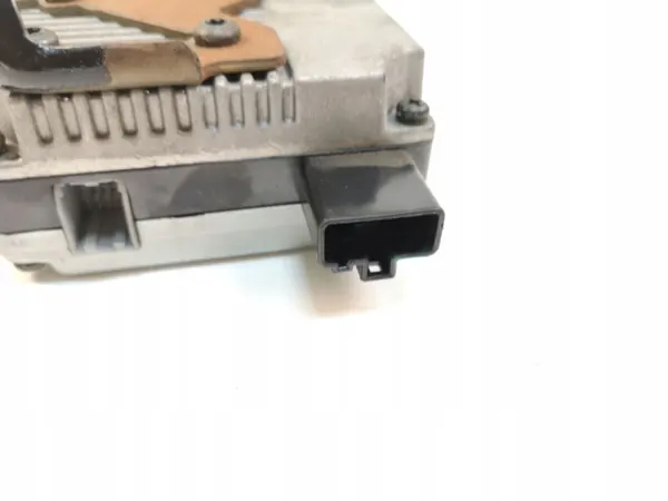 Hyundai i40 2013 Styrhjälpmodul OEM 3Z56399500 image 3