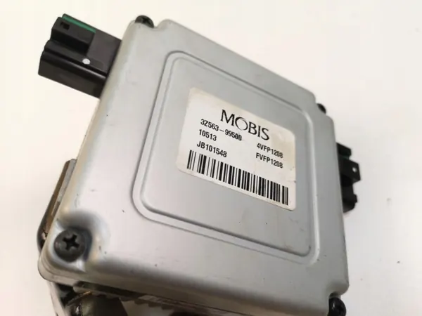 Hyundai i40 2013 Styrhjälpmodul OEM 3Z56399500 image 4