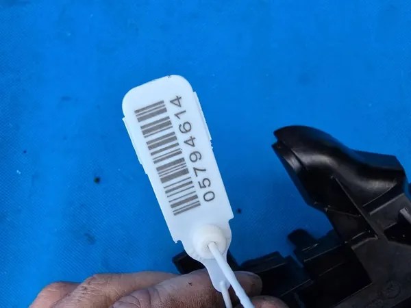 Support de Radiateur Gauche BMW G14 F91 G15 F92 G16 F93 G30 G11 8632127 image 4