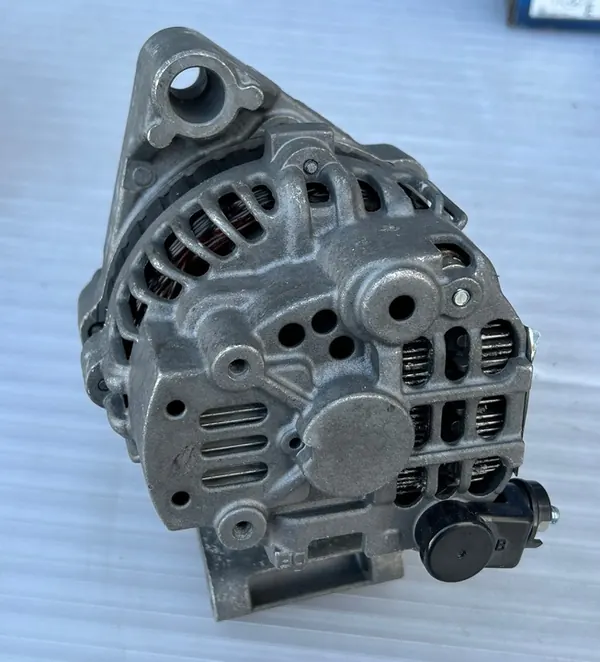 Vaihtovirtageneraattori Ford Focus MK1 Puma MK1 Bosch image 3