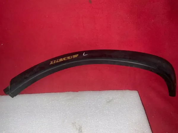 Porsche Cayenne II GTS Vänster bakskärm OEM 7P5853989B image 2