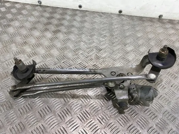 OEM FBZ20688 Pyyhinvarsijalka Subaru Foresterille image 2