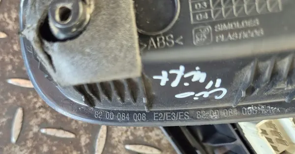 Raam- en spiegel schakelaar Renault OE 8200084008 image 3