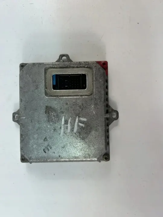 Módulo Xenon OEM 1307329084 para Audi A3 8P1 2005 image 4