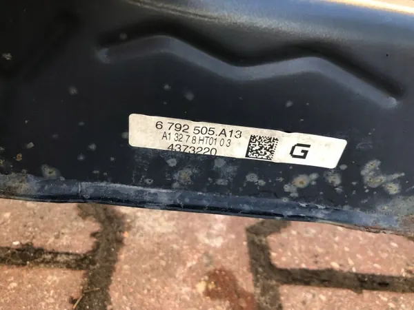 BMW Bakvagnsbalk OEM 6792505 - Begagnad image 6