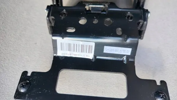 Tunnel-Armlehne OEM für SsangYong Korando IV - Schwarz Leder image 8